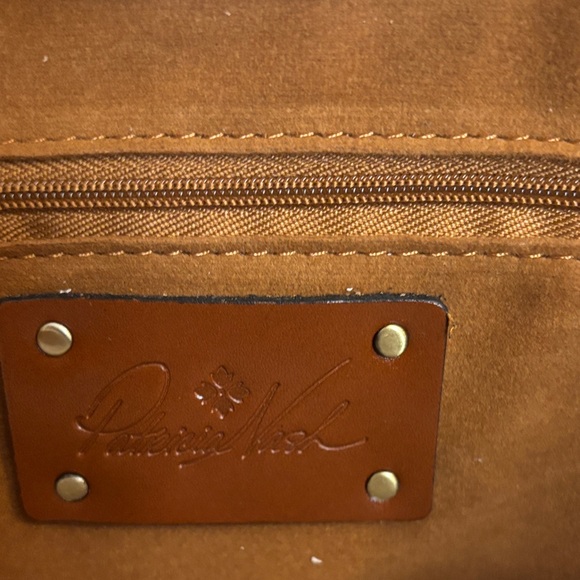 New Patricia Nash Elegant Chalk White Floral Tote Bag - Picture 2 of 9